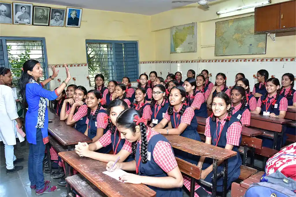 Sabla Gallery Image 1